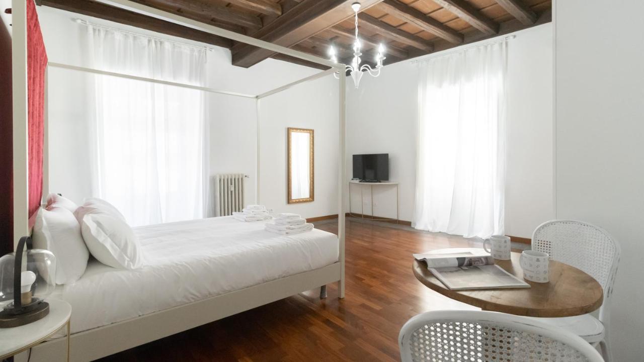 Italianway - Barberini Elegantia Apartments Roma Exterior photo
