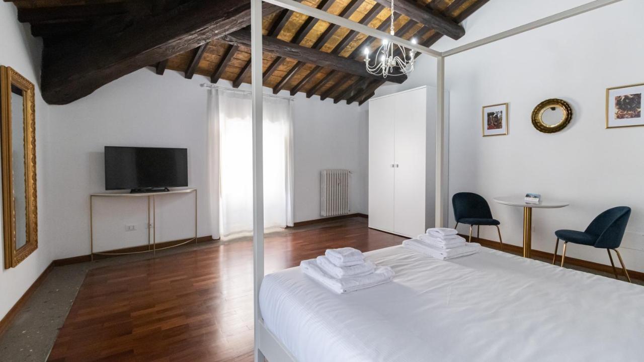 Italianway - Barberini Elegantia Apartments Roma Exterior photo